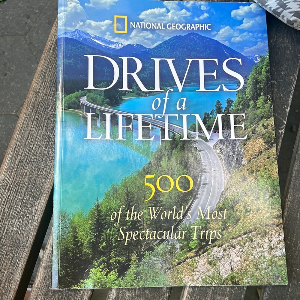 National Geographic Drives of a Lifetime Book